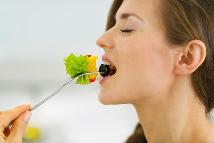 evitar hambre con habitos saludables
