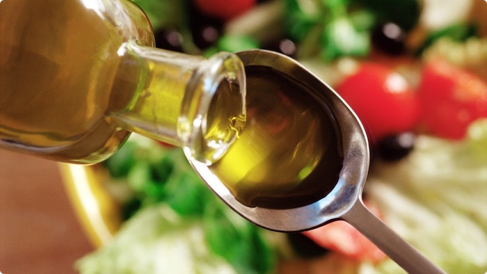 aceite de oliva para las ensaladas