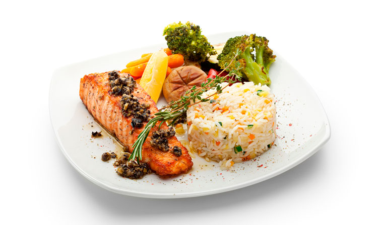 plato-de-arroz-salmon-zanahoria-brocoli