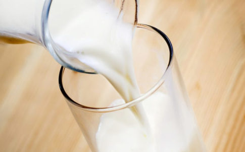 leche fresca beneficios