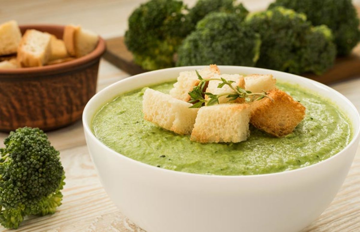 Todos los beneficios de la sopa de brócoli | Sopas saludables