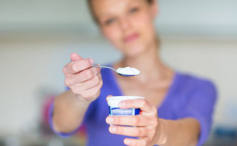 yogur sin azucar ni grasa propiedades
